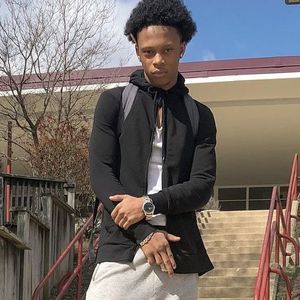 Meet your Posher, Charles